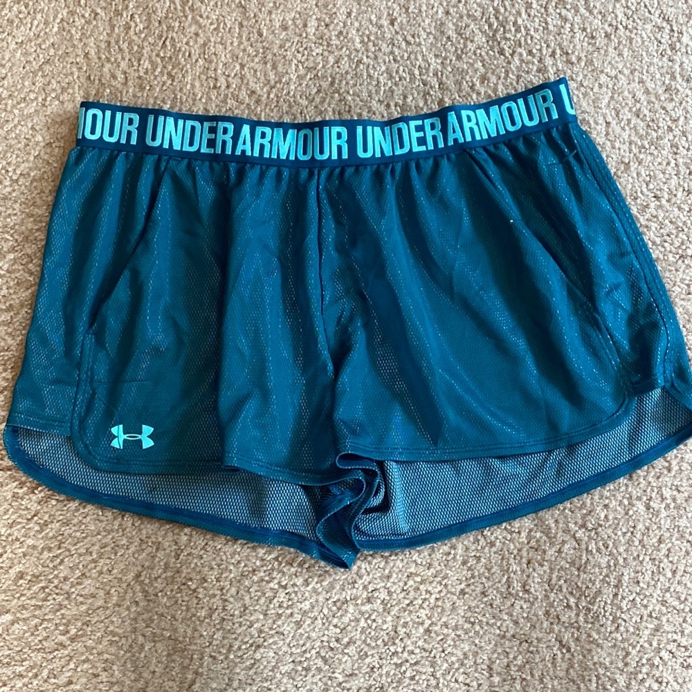 Under armors shorts!